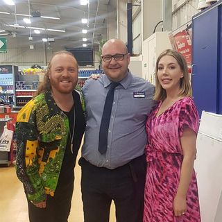 the range store with keith lemon and staff