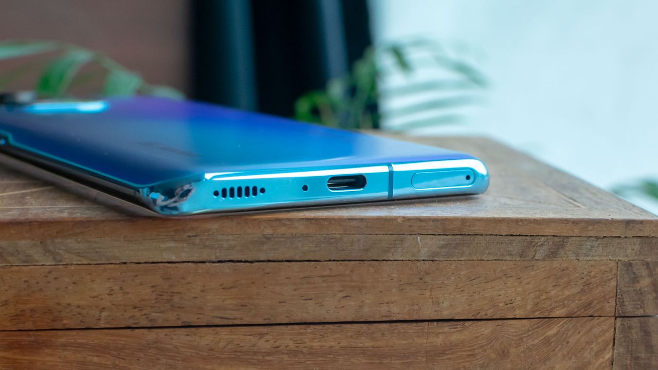 The Xiaomi Mi 11 port