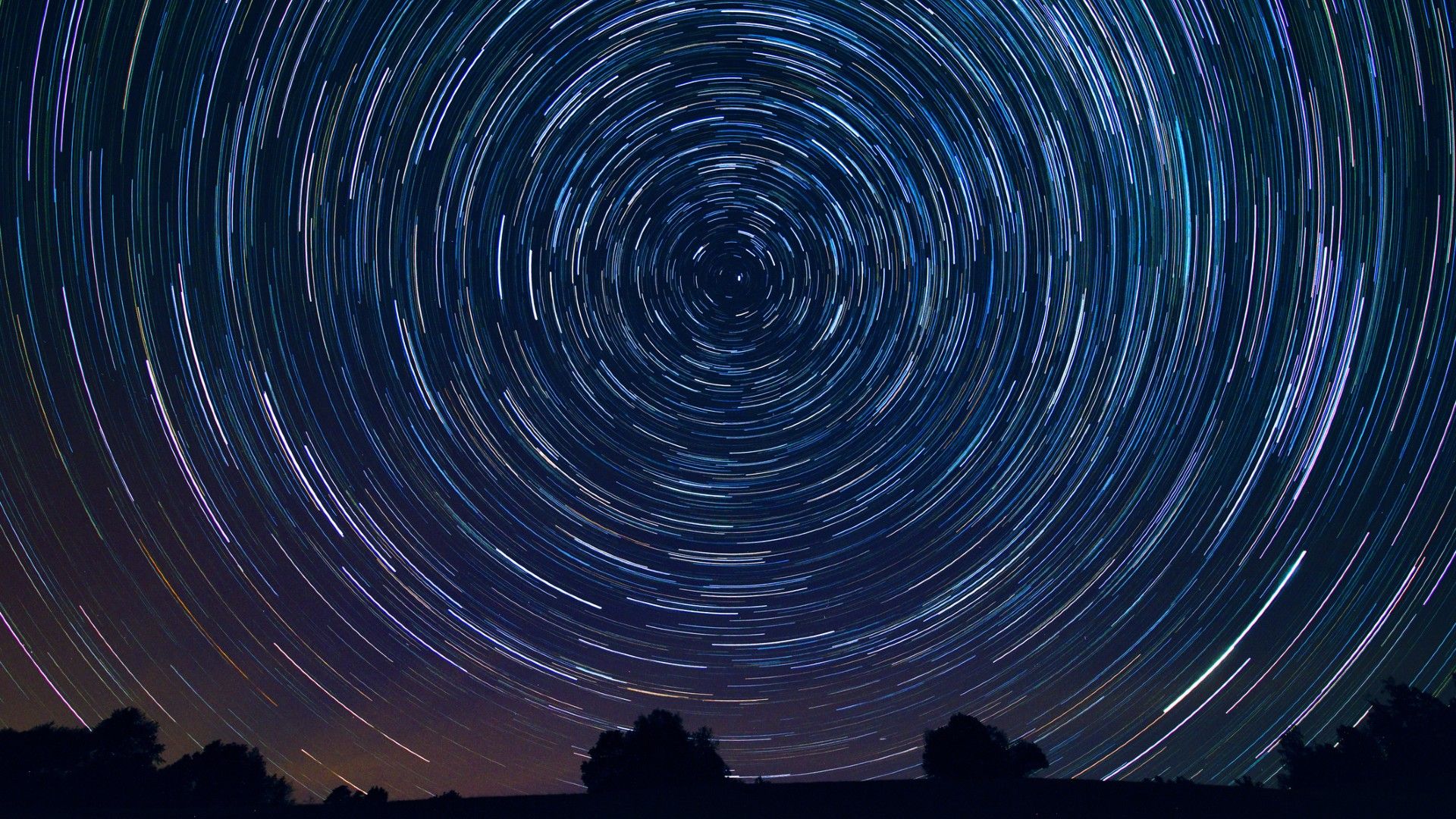 Why are some stars always visible while others come and go with the seasons?