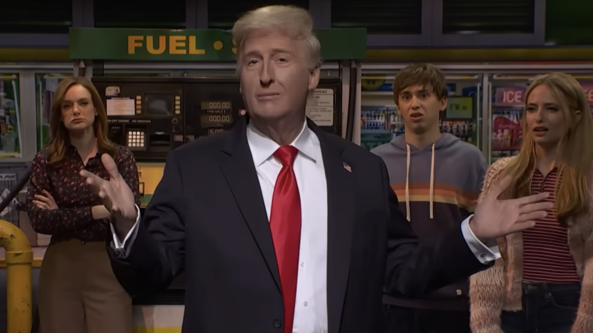 President Trump (James Austin Johnson) addresses viewers on Saturday Night Live.