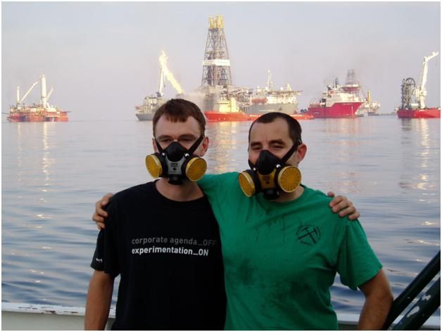 John Kessler and David Valentine in front of ground zero of the Deepwater Horizon Gulf Oil spill in June 2010. Behind the researchers are other vessels also responding to the Gulf oil spill. 