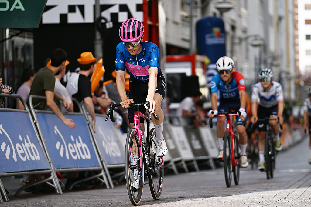 Lidl-Trek sports director Kim Andersen excluded from Itzulia Basque Country after his team car collided with Markel Beloki