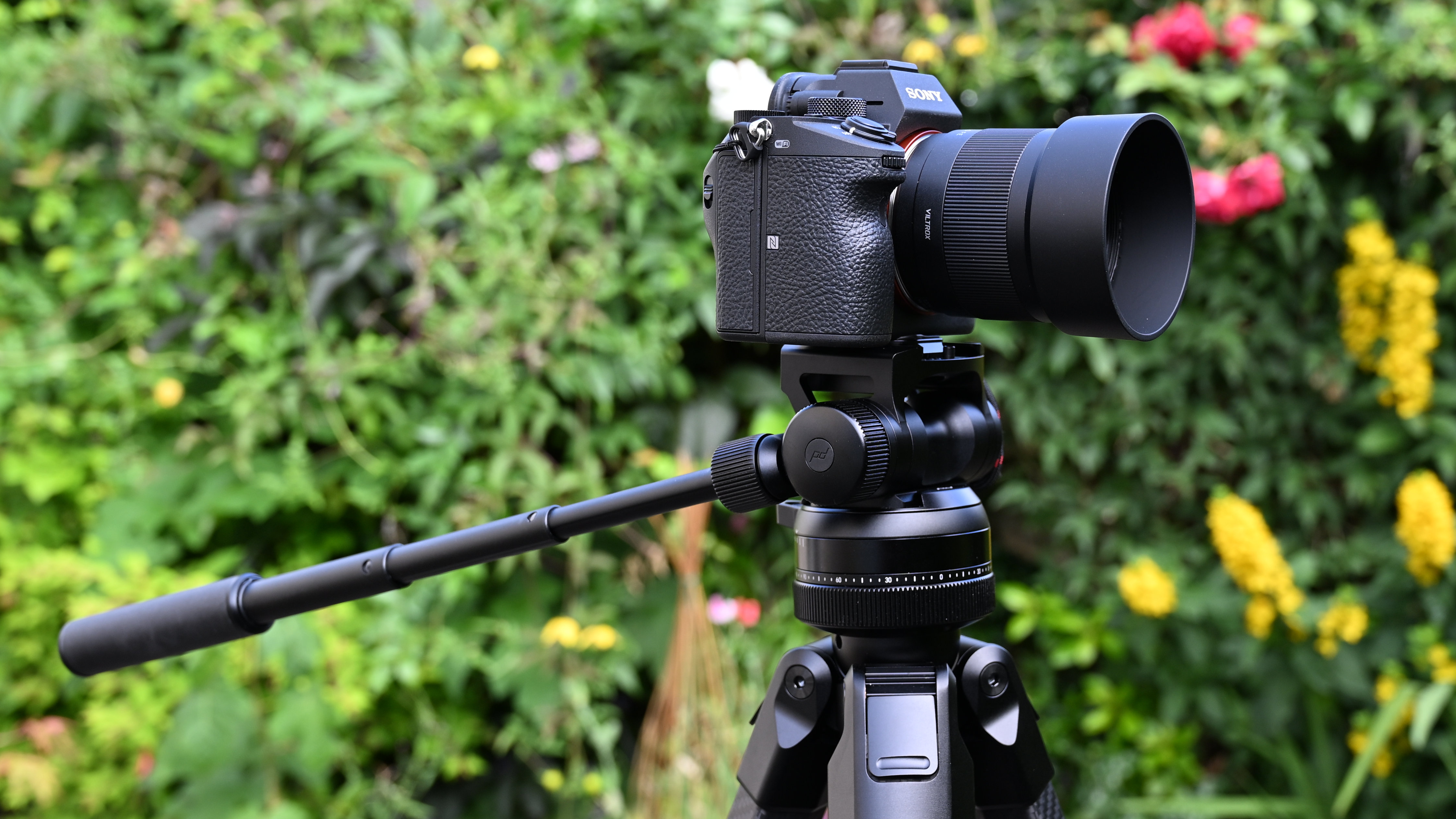 Peak Design Pro Tall Tripod product image