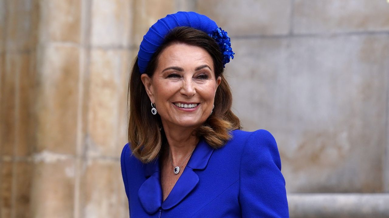 LONDON, ENGLAND - MAY 06: Carole Middleton, Catherine, Princess of Wales&#039;s mother arrives at the Coronation of King Charles III and Queen Camilla on May 6, 2023 in London, England. The Coronation of Charles III and his wife, Camilla, as King and Queen of the United Kingdom of Great Britain and Northern Ireland, and the other Commonwealth realms takes place at Westminster Abbey today. Charles acceded to the throne on 8 September 2022, upon the death of his mother, Elizabeth II. (Photo by Andrew Milligan - WPA Pool/Getty Images)