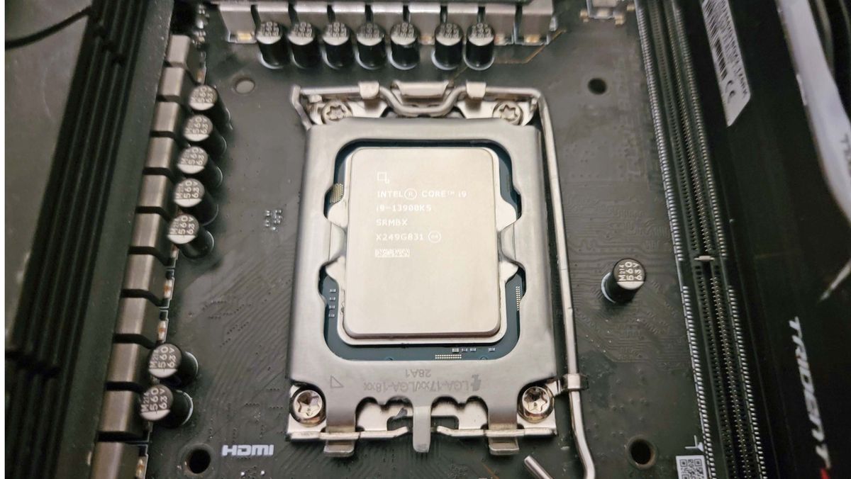 Our overclocked Intel Core i9 10900K CPU sucks 331W of power