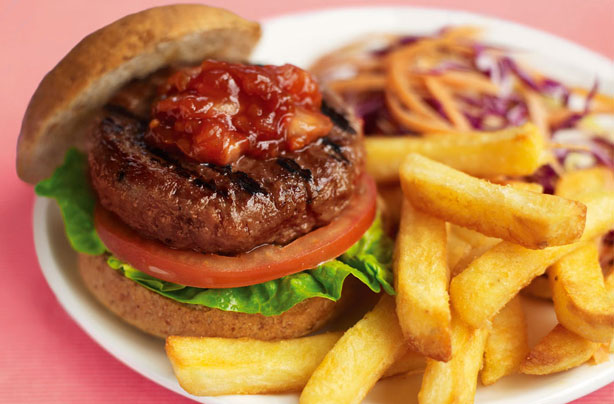 Slimming World's beefburger and wedges recipe
