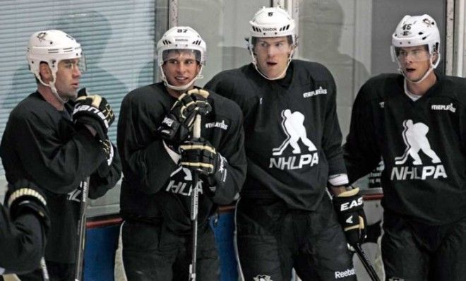 Pittsburgh Penguins players support the National Hockey League Players&amp;#039; Association with jerseys emblazoned with the union logo.