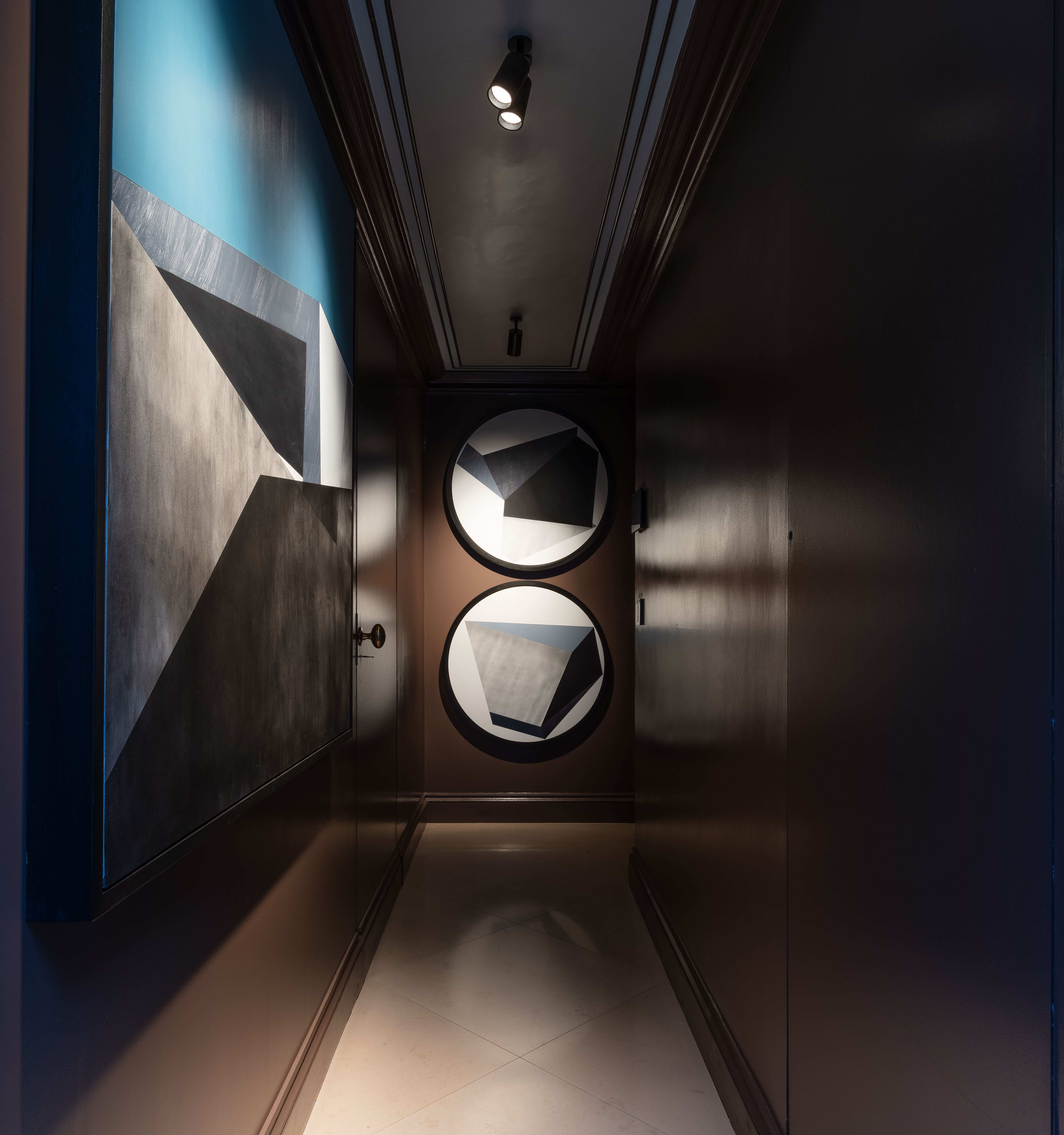 coach house interior