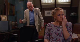 Pollard finds Tracy Shankley crying and she confesses what she did to Frank Clayton. Pollard calls the police but will he turn Tracy in and how will Frank react to find out what has happened in Emmerdale.