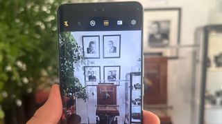 The Honor 200 Pro's camera interface