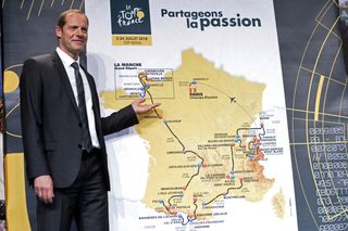 Race director Christian Prudhomme with the map of the 2016 Tour de France
