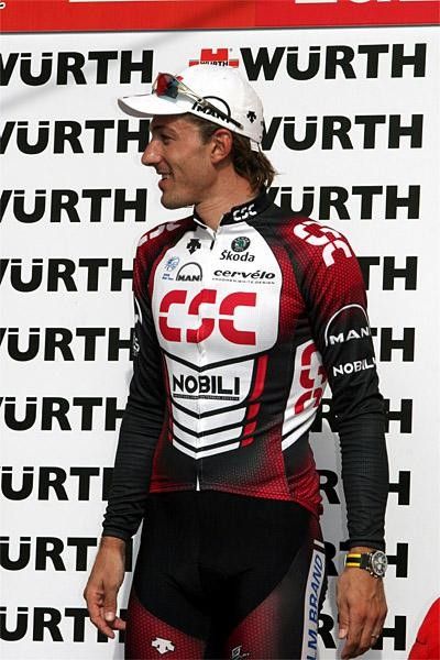 Fabian Cancellara waits for the jersey...