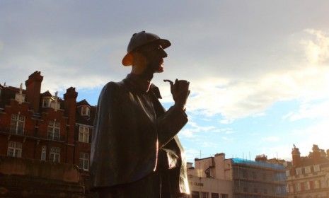 London&amp;#039;s Sherlock Holmes statue