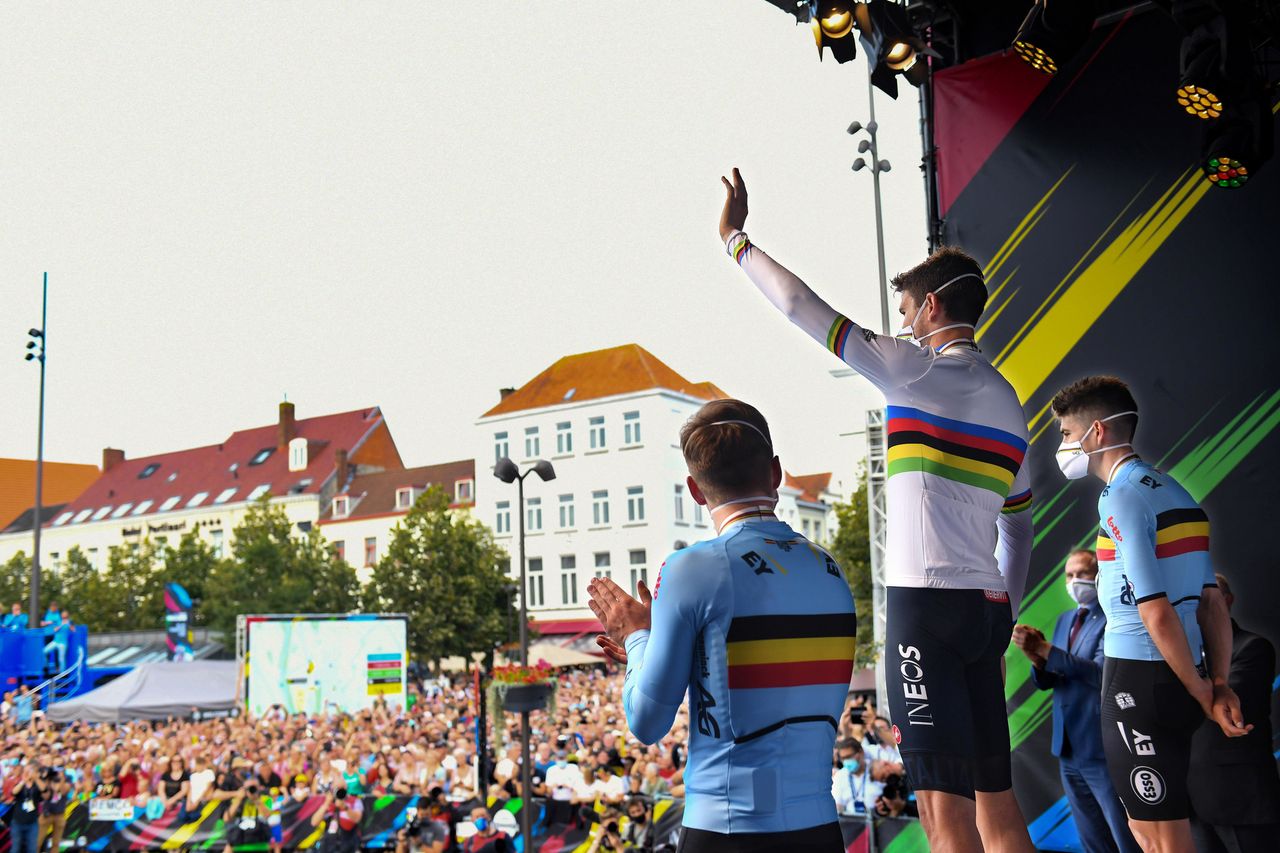 2021 UCI Road World Championships Flanders - Men&acirc;s Elite Time Trial Knokke Heist - Bruges 43,3 km - 19/09/2021 - Filippo Ganna (Italy) - Wout Van Aert (Belgium) - Remco Evenepoel (Belgium) - photo SWPix/CV/BettiniPhoto&Acirc;&copy;2021