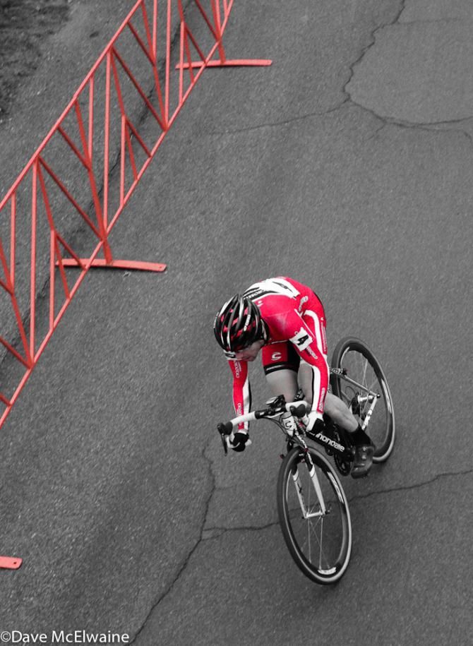Shawn Milne (Cyclocrossworld.com) alone with one lap to go.