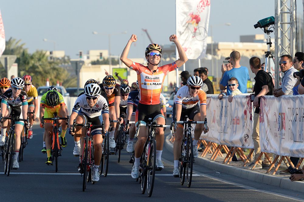 Lizzy Armitstead wins stage 3 of the Tour of Qatar