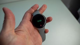 The Pixel Watch still displays the time even when the battery is dead as of the March 2023 update