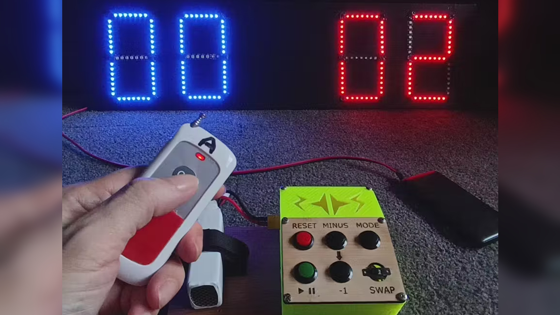 Raspberry Pi RP2040 keeps track of who's winning and losing with this wireless LED scoreboard