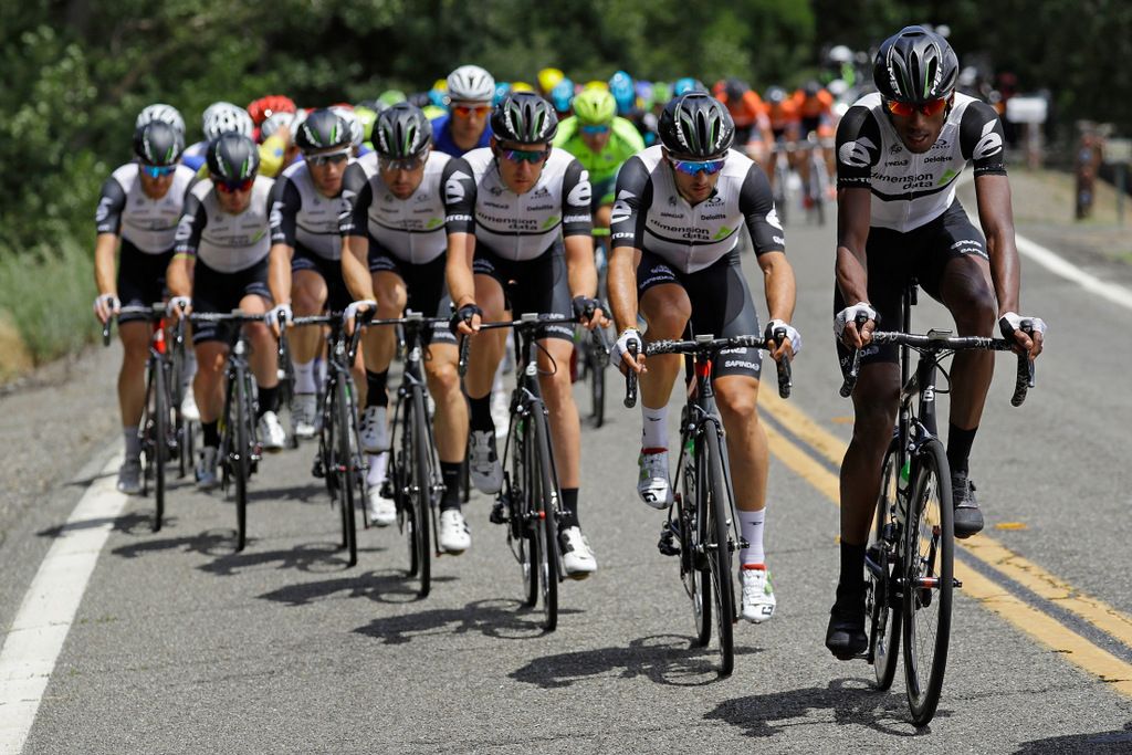 Dimension Data leading the peloton