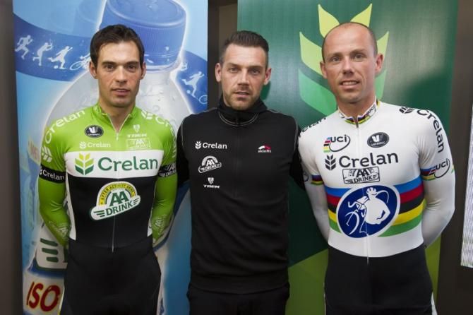 Sven Vanthourenhout, team manager Jan Verstraeten and Sven Nys show off the Crelan AA Drinks new colours