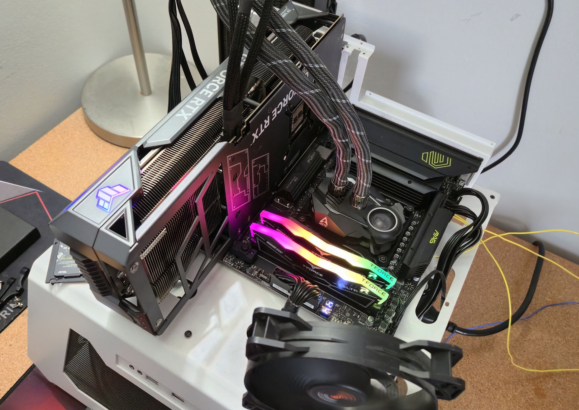 MSI MAG X870E Tomahawk Wifi