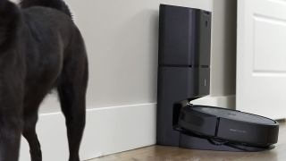 iRobot Roomba i4+ EVO robot vacuum
