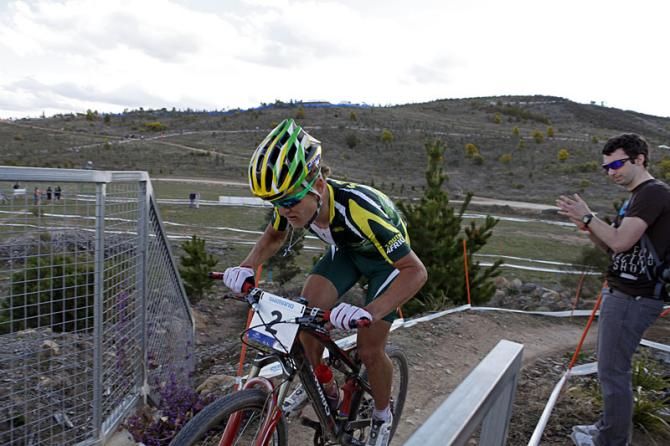 Burry Stander on his way to winning the 2009 U23 World Championships