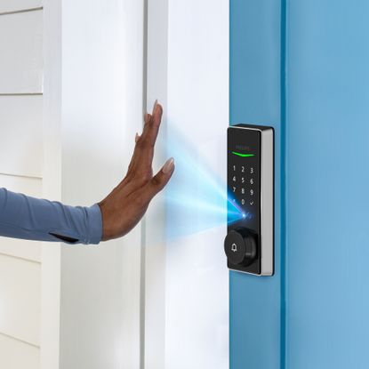 This New Smart Lock Lets You Unlock Your Door With Your Palm | Livingetc