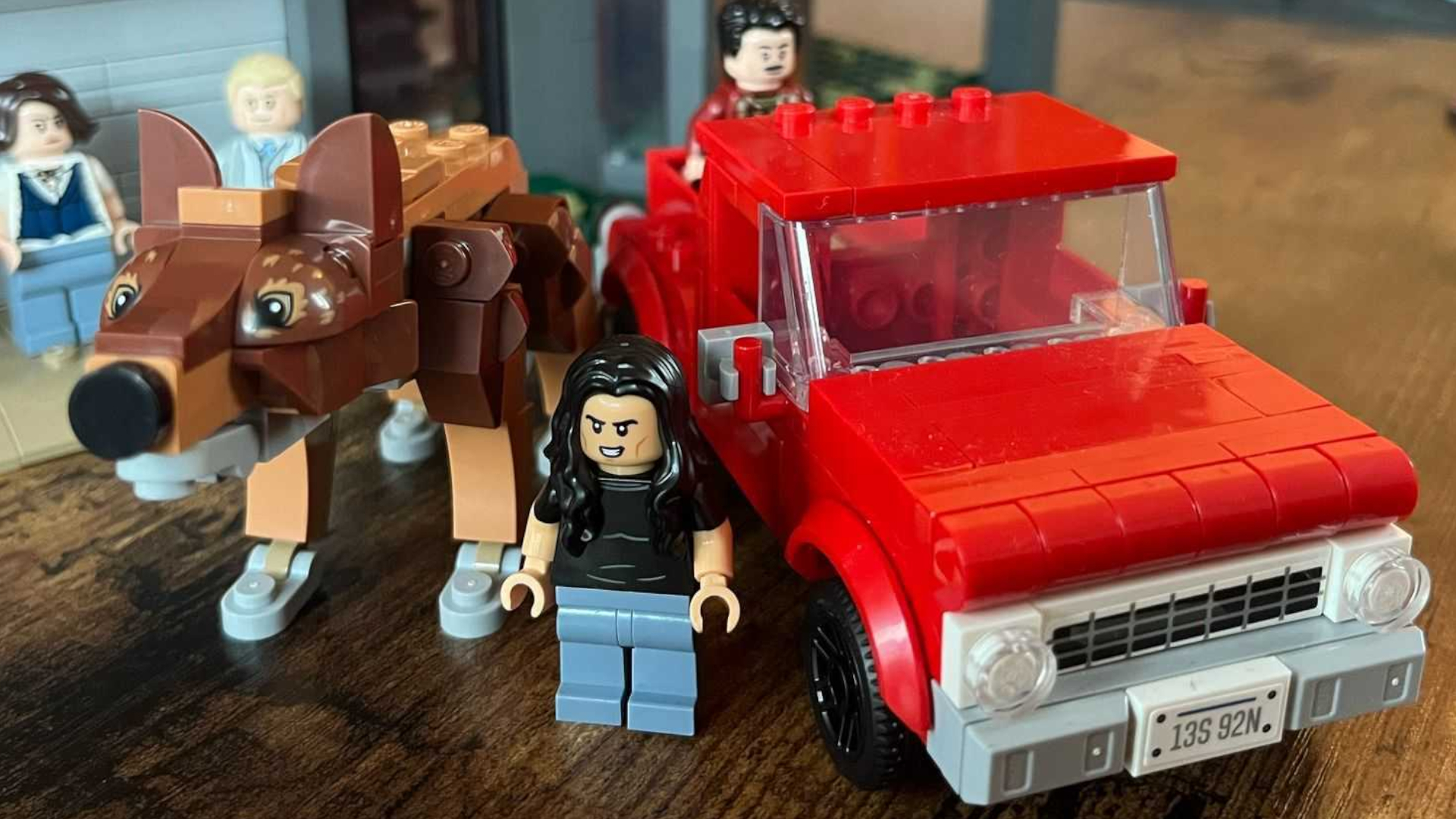 Lego The Twilight House wolf, Jacob minifigure, and car