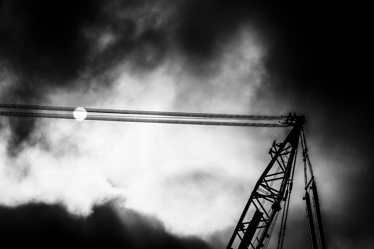 GuruShots - Powerful Black &amp; White Jan 26