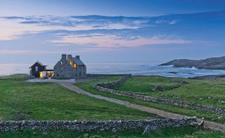 WT Architecture's The White House on the Scottish island of Coll