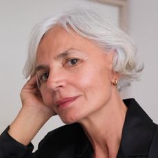 Grece Ghanem taking selfie