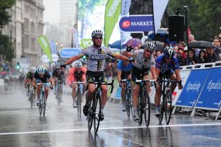 It was another HTC-Highroad 1-2 finish as Mark Cavendish takes the win with Mark Renshaw in second.