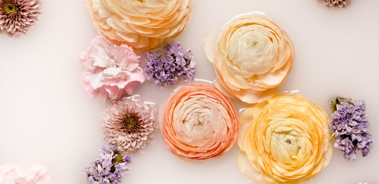 bath tea - flowers in a milk bath