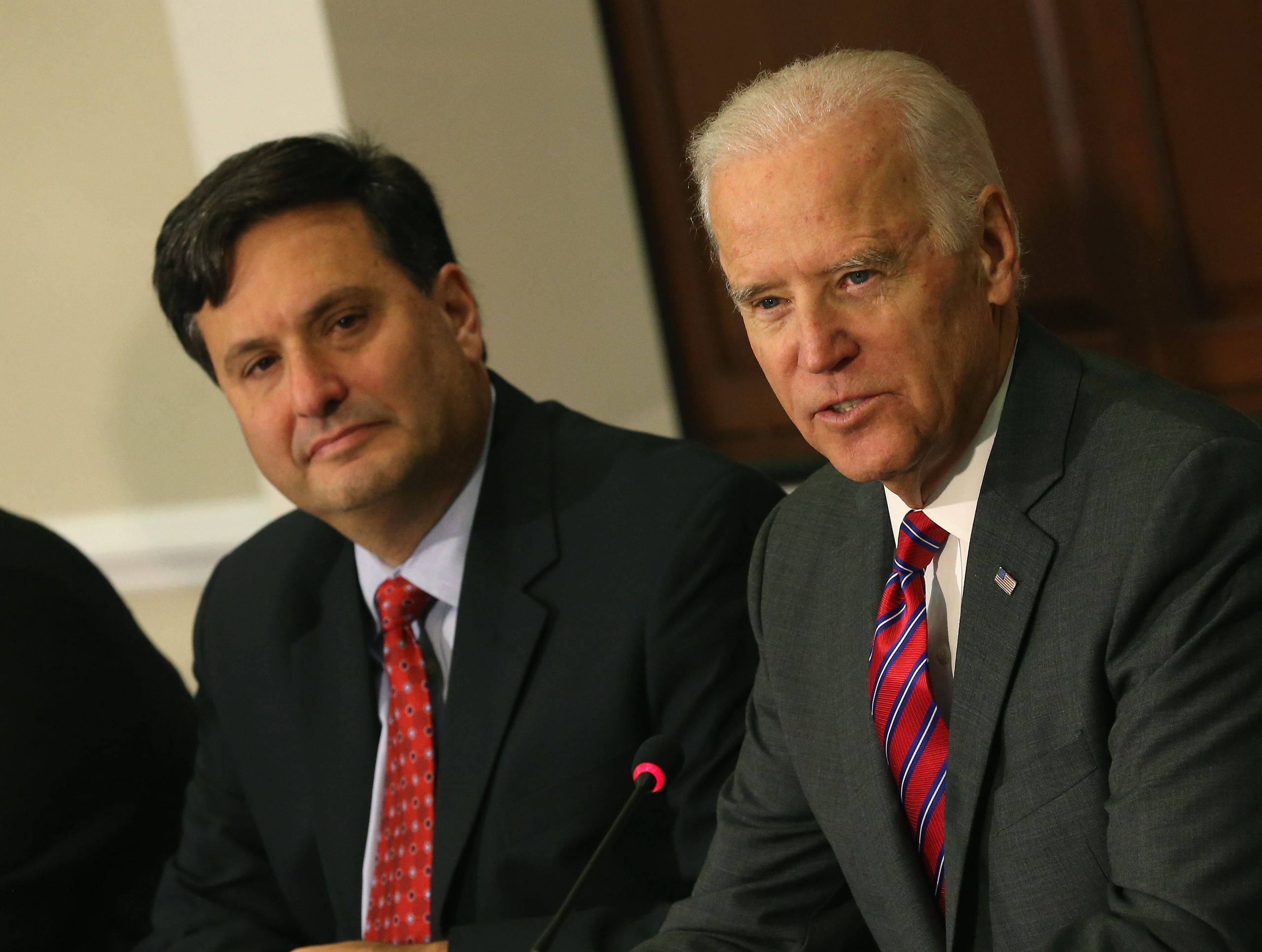 Klain Ron Klain, Biden's chief of staff, thought he was 'dead' to the ...