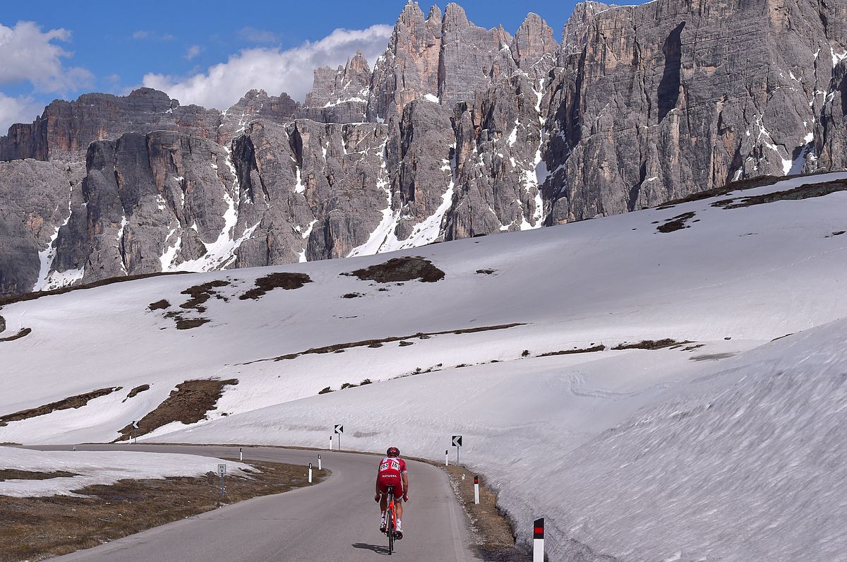 A snowy Passo Valparola featured at the 2016 Giro