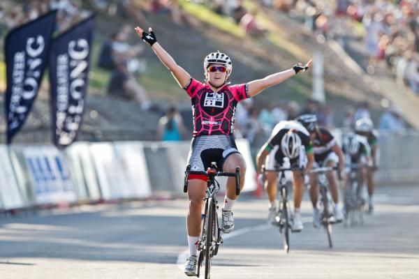 Chloe Hosking takes an easy win.