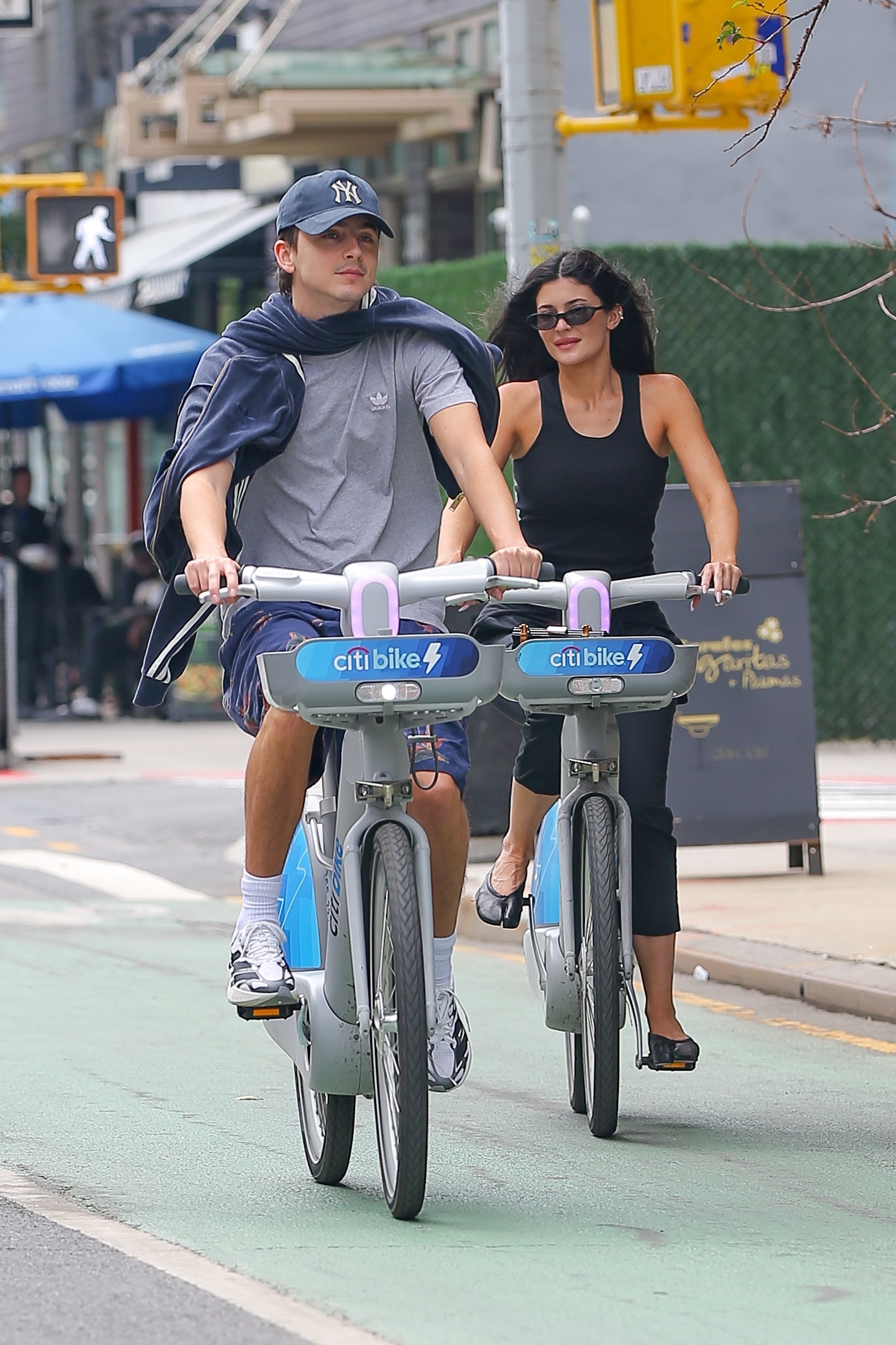 Kylie Jenner wore Margiela Tabi Flats while riding a Citi Bike in NYC with Timoth&amp;eacute;e Chalamet