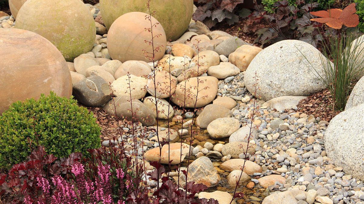 How to clean landscaping rocks – simple methods to get them looking their best again