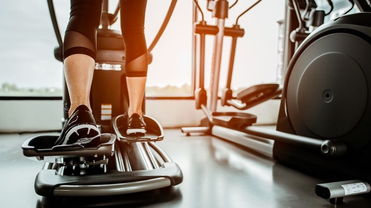 Why elliptical machines are better than the treadmill AND the exercise
