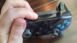 Xbox One controller pairing button