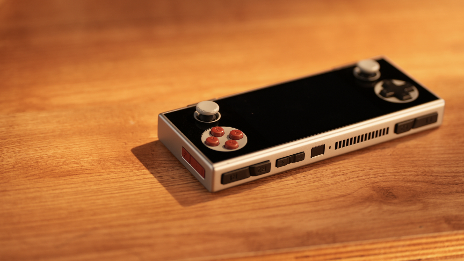 Ayaneo recreates two of the best gaming handhelds, powered by Android