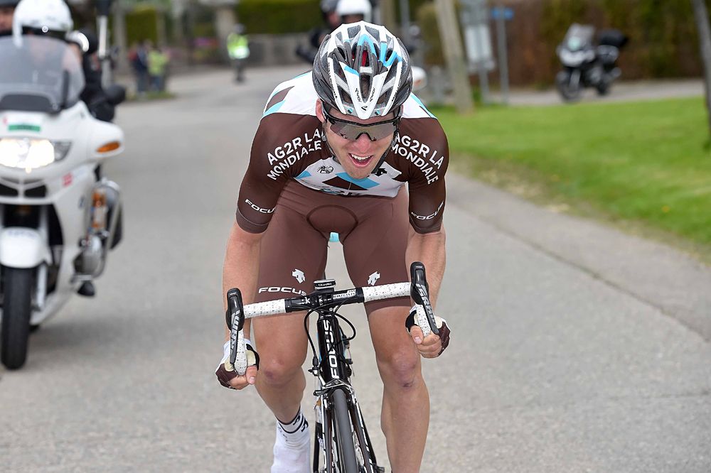 Ag2r-La Mondiale also tries to go clear