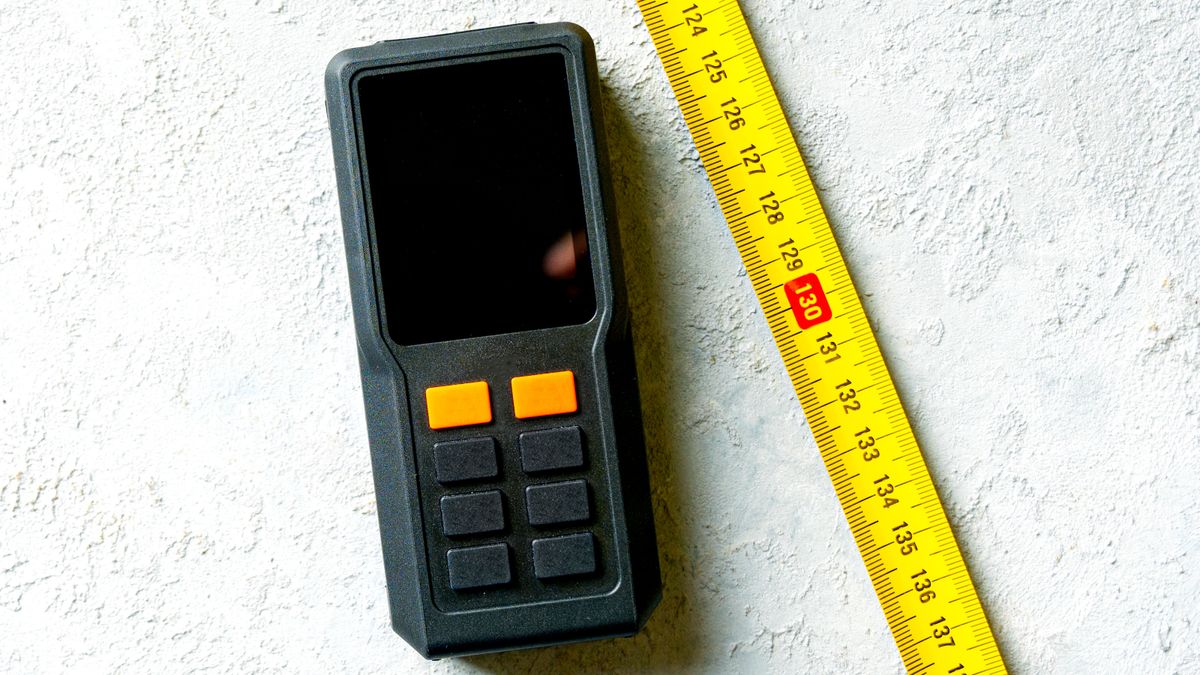 Laser measure vs tape measure: Which should you use?