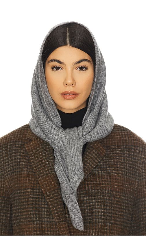 Fuzzy Triangle Scarf
