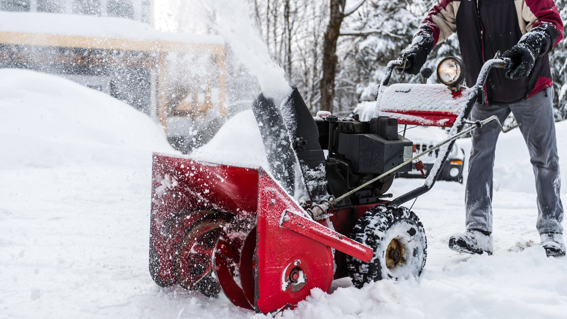 Buying a Snow Blower: The 15 Things You Need to Know in 2024