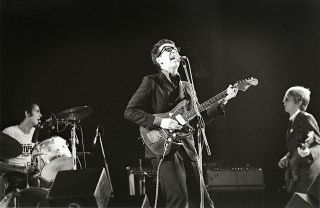 Elvis Costello, Bruce Thomas, Pete Thomas, Elvis Costello and the Attractions, Jazz Bilzen Festival, Bilzen, Belgium, 11/08/1977