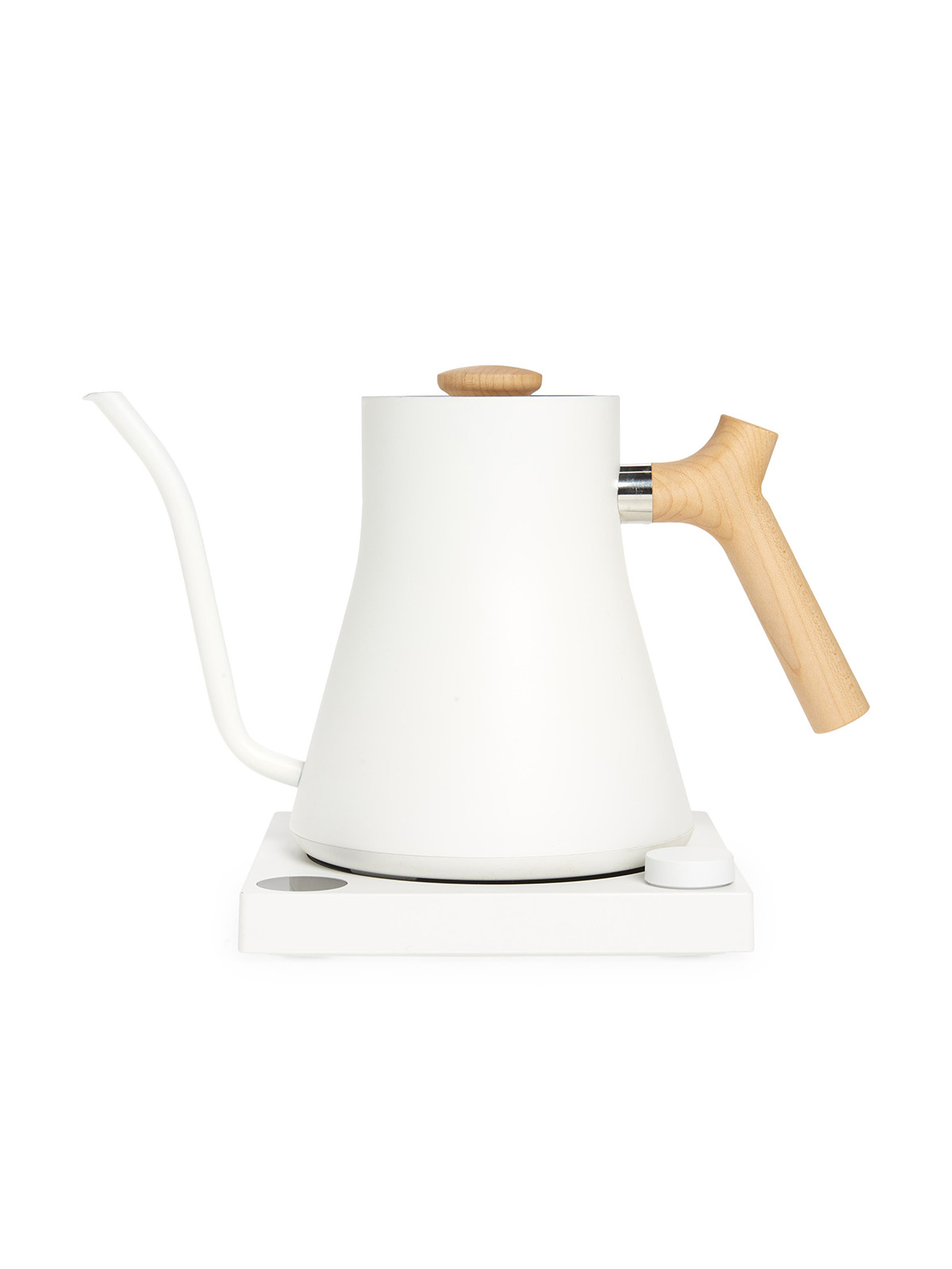 White and wooden kettle