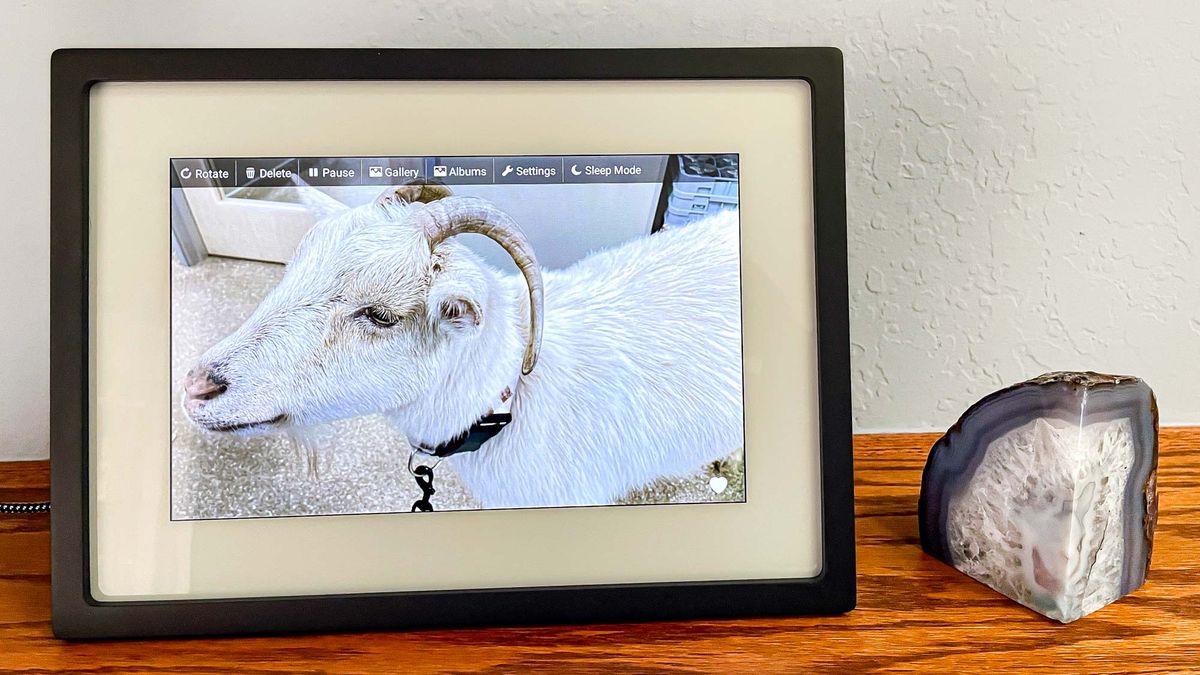 Skylight Frame review | Tom's Guide