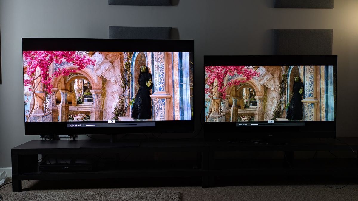 LG G5 with Dolby Vision Standard and Panasonic MZ1500 with Dolby Vision Dark both showing same scene from Wicked